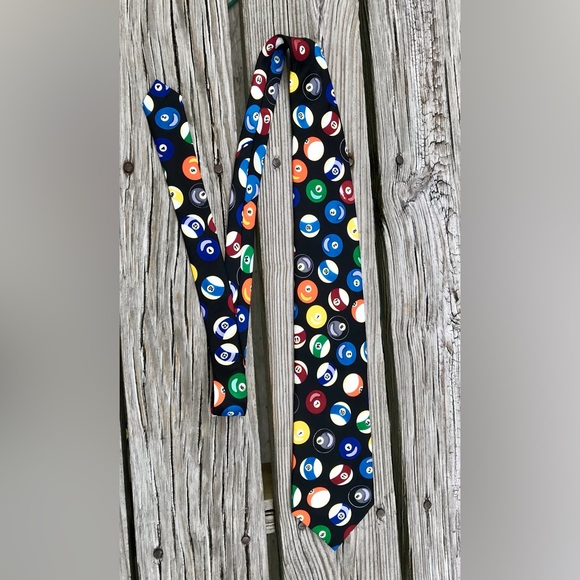 ADDICTION Mens Black Pool Ball Dress Tie Pool Hall 8 Ball Sporty Tie - Picture 2 of 7